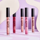 essence-8h-matte-liquid-lipstick-lifestyle-shot-3