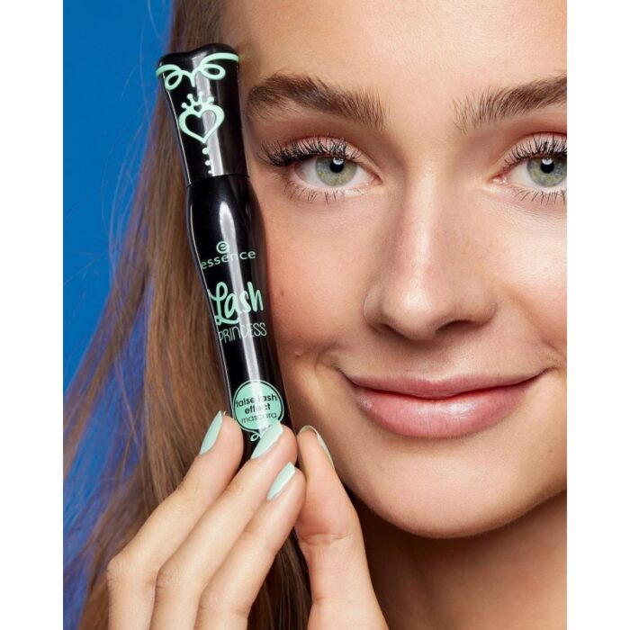 mascara-lash-princess-false-lash-effect-essence (1)
